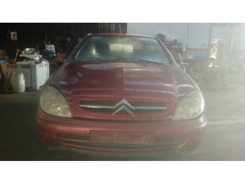 citroën xsara berlina del año 2000