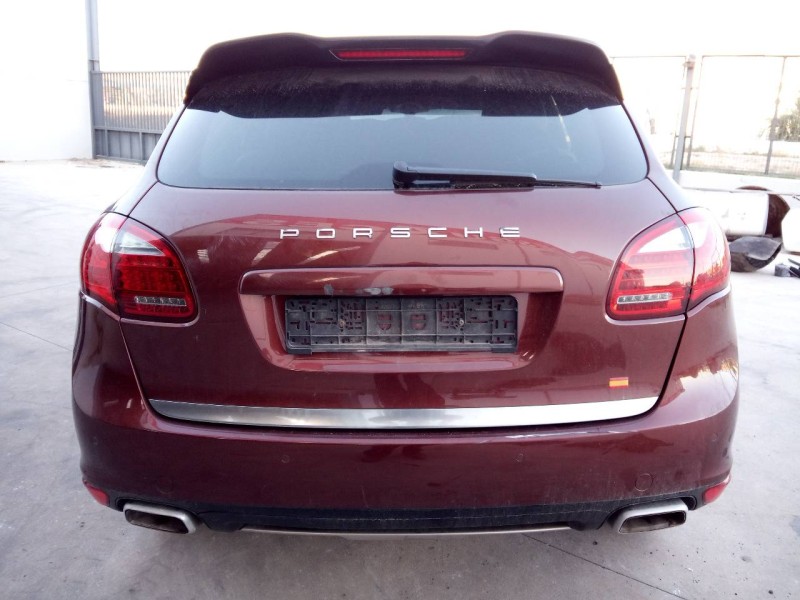 porsche cayenne (typ 92aa) del año 2011