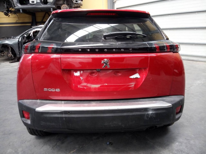 peugeot 2008 (p1) del año 2021