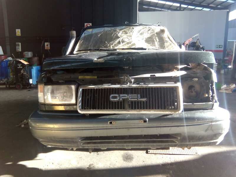 opel monterey del año 1992