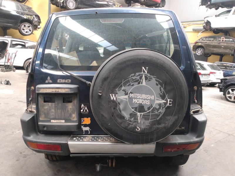 mitsubishi montero (v60/v70) del año 2002