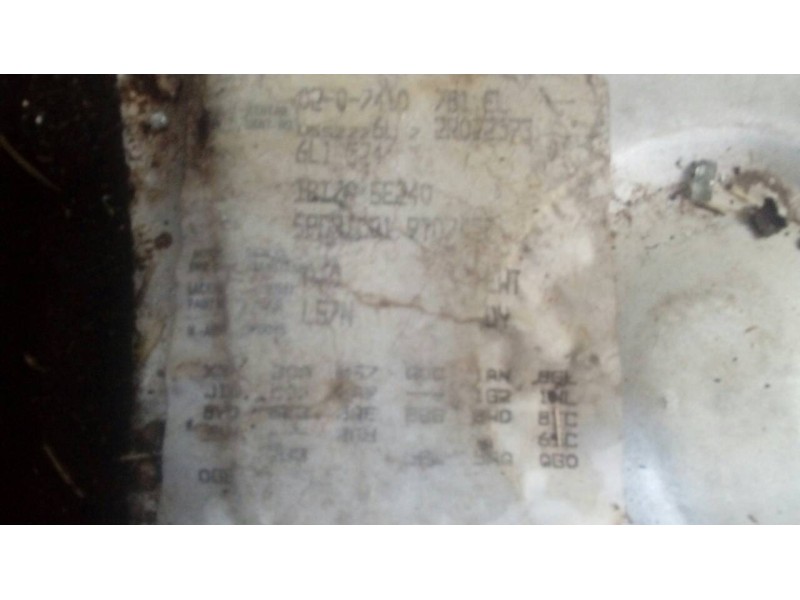 seat ibiza (6l1) del año 2002