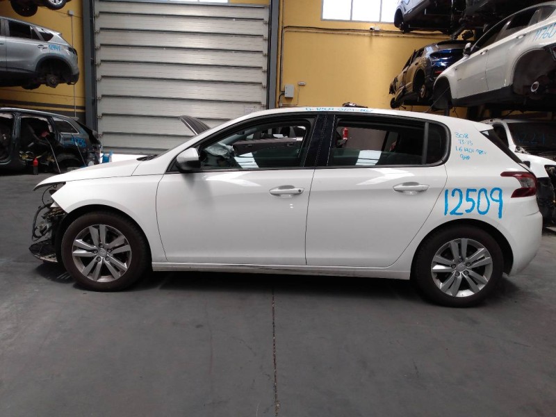 peugeot 308 del año 2013