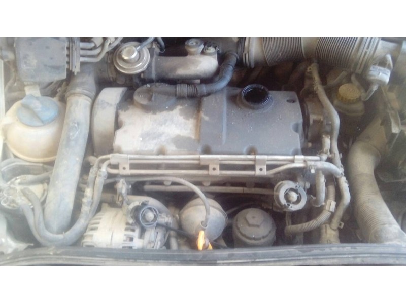 seat ibiza (6l1) del año 2002