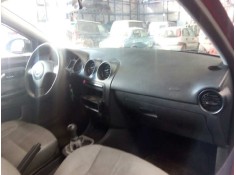 seat ibiza (6l1) del año 2003 2