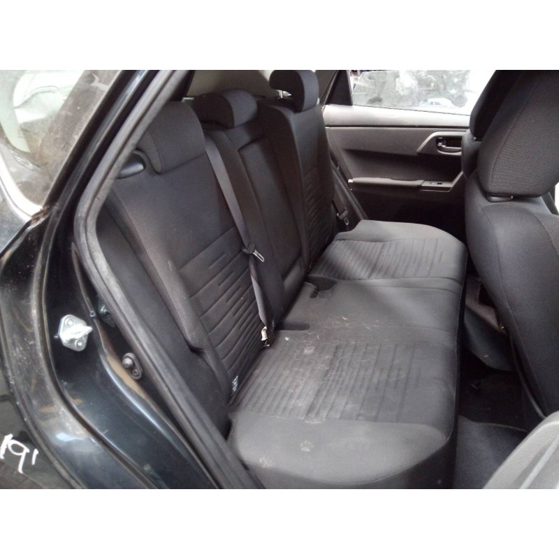 toyota auris del año 2016