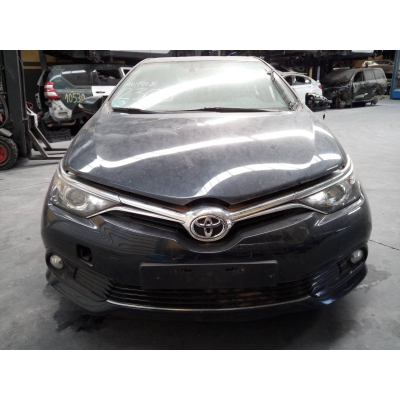 toyota auris del año 2016