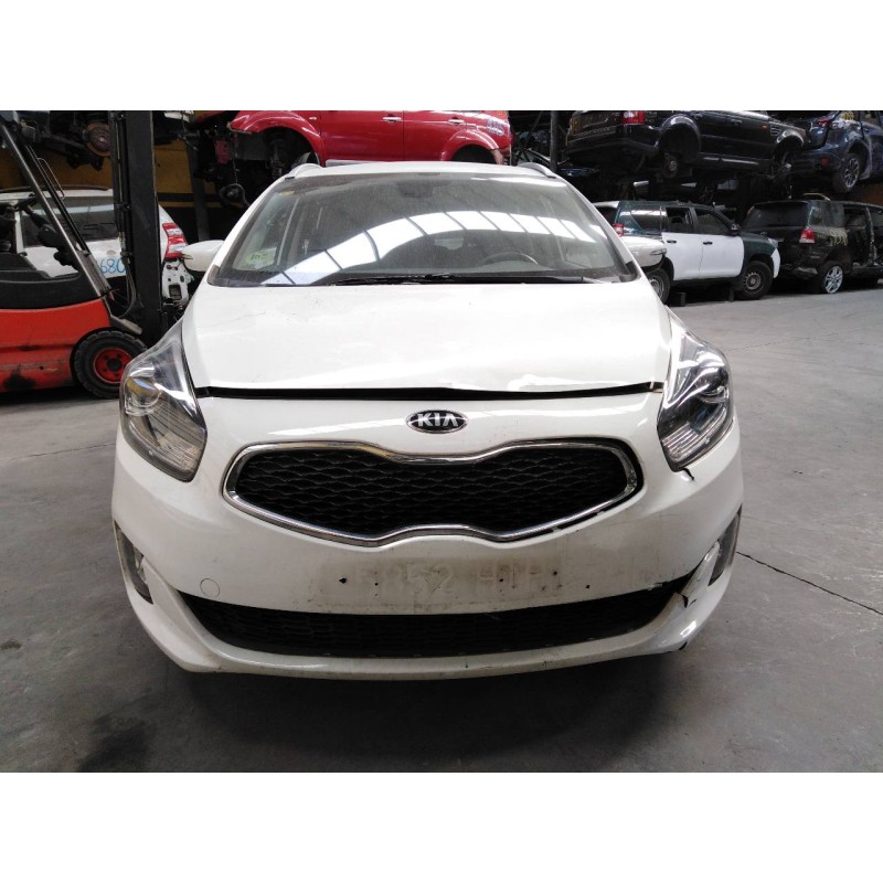 kia carens ( ) del año 2013