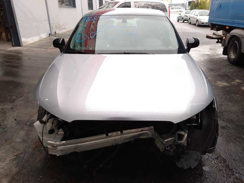 audi a1 sportback (8xf) del año 2015