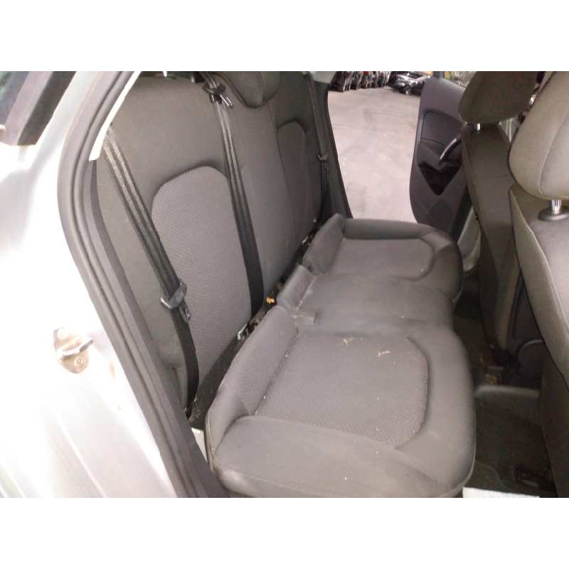 audi a1 sportback (8xf) del año 2015