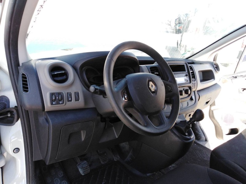 renault trafic furgón del año 2019