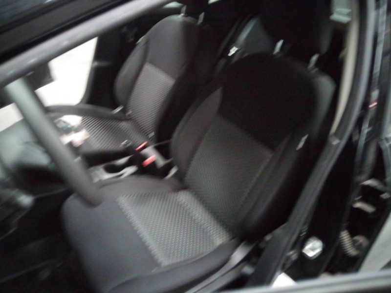 nissan micra v (k14) del año 2021