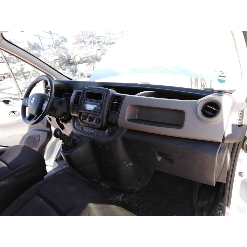 renault trafic furgón del año 2019