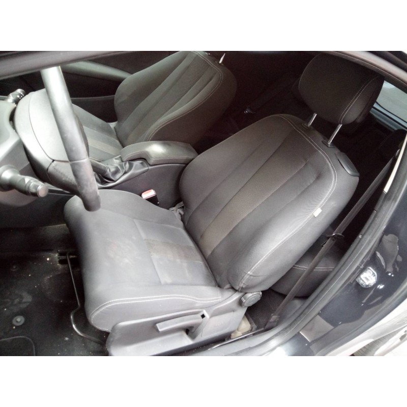 renault megane iii coupe del año 2009