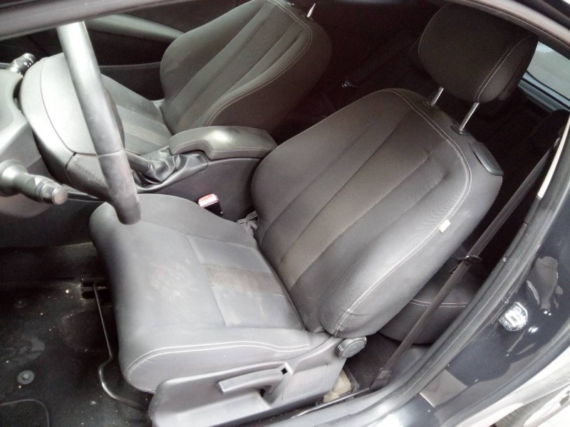 renault megane iii coupe del año 2009