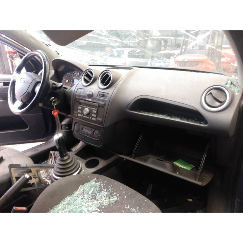 ford fiesta (cbk) del año 2005