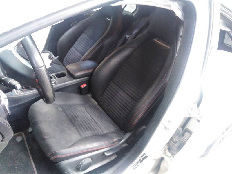 mercedes-benz clase a (w176) del año 2015