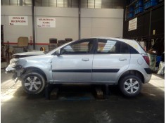 kia rio del año 2009