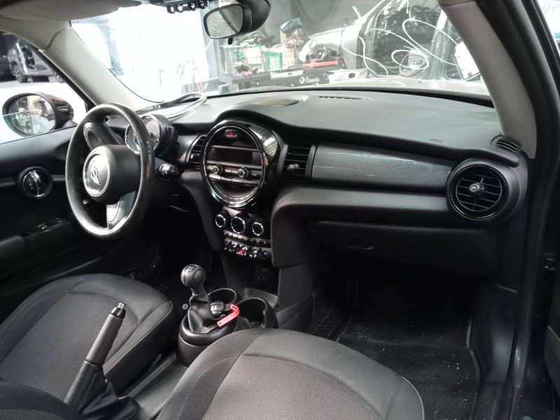 bmw mini (f56) del año 2015