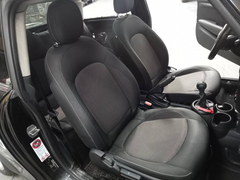 bmw mini (f56) del año 2015