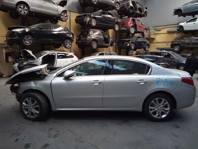 peugeot 508 del año 2011