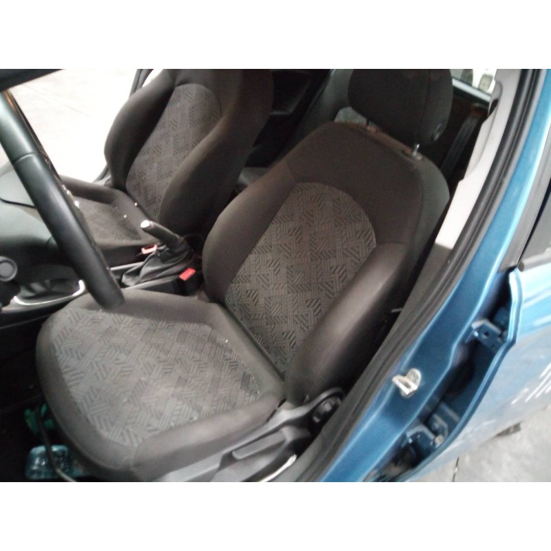 opel corsa e del año 2018