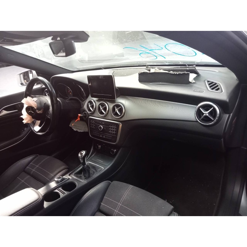mercedes-benz clase cla (w117) del año 2016