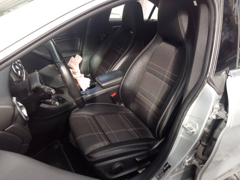 mercedes-benz clase cla (w117) del año 2016