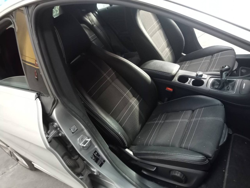 mercedes-benz clase cla (w117) del año 2016