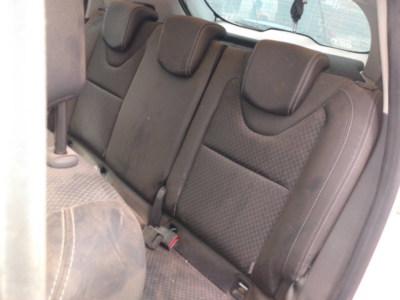 renault clio iv del año 2012