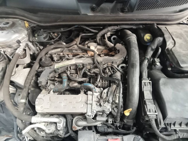 mercedes-benz clase cla (w117) del año 2016