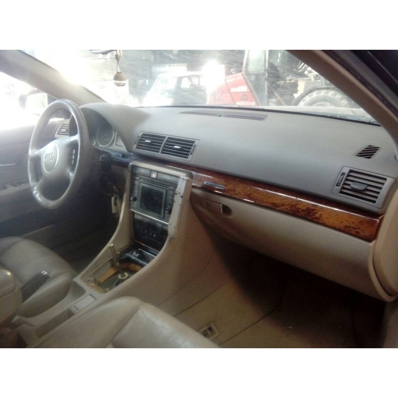 audi a4 berlina (8e) del año 2001