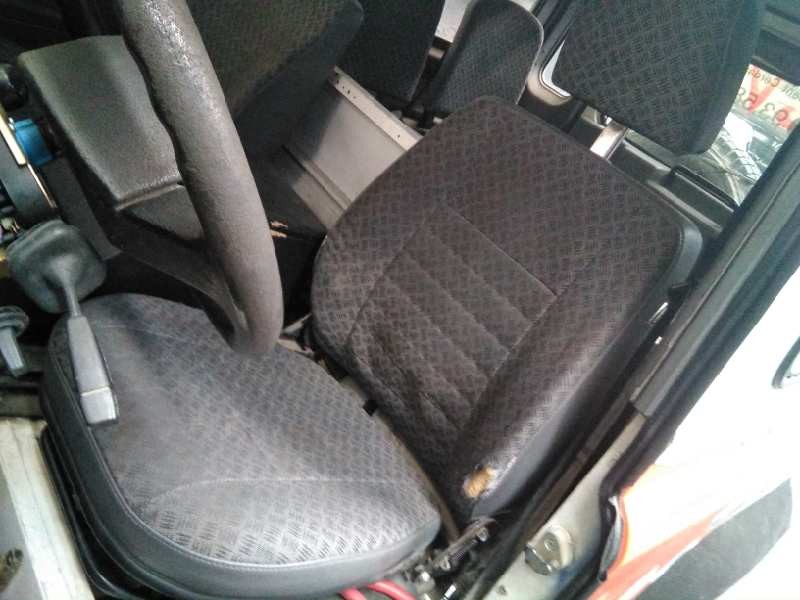 land rover defender (ld) del año 2003