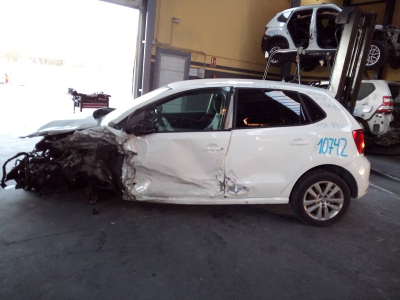 volkswagen polo (6c1) del año 2015