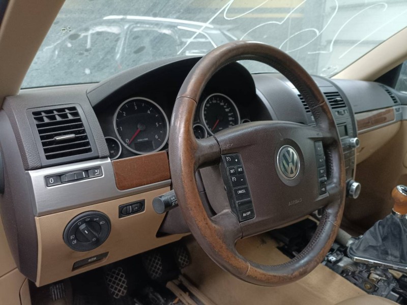 volkswagen touareg (7l6) del año 2007