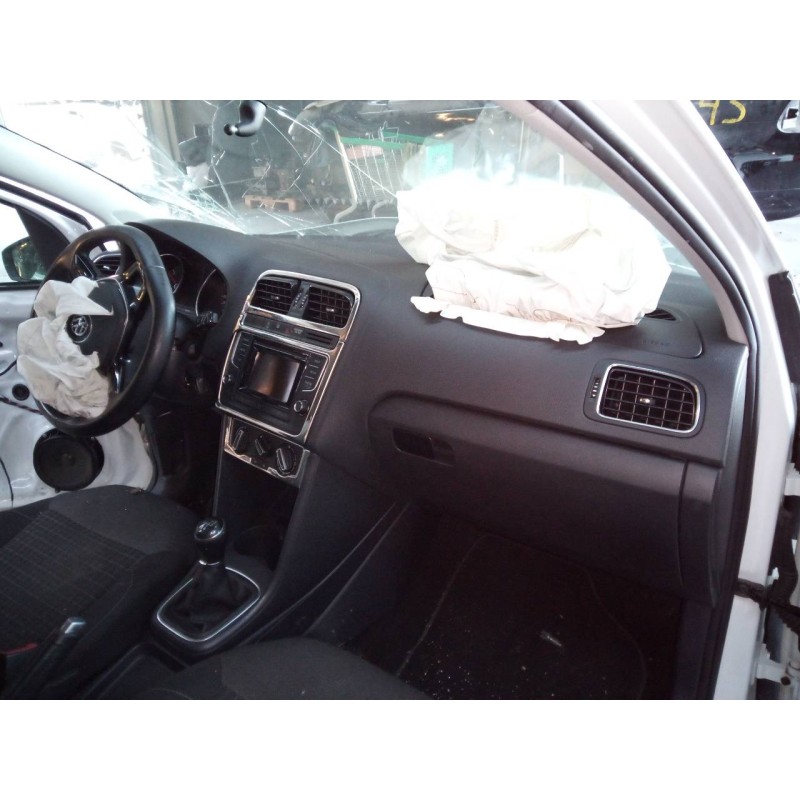 volkswagen polo (6c1) del año 2015