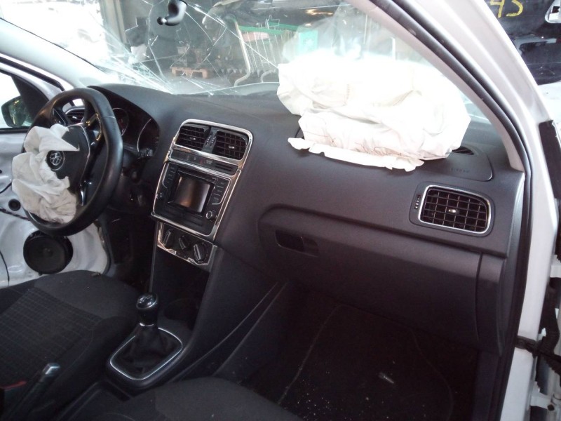 volkswagen polo (6c1) del año 2015