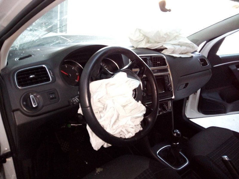 volkswagen polo (6c1) del año 2015