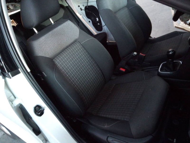 volkswagen polo (6c1) del año 2015