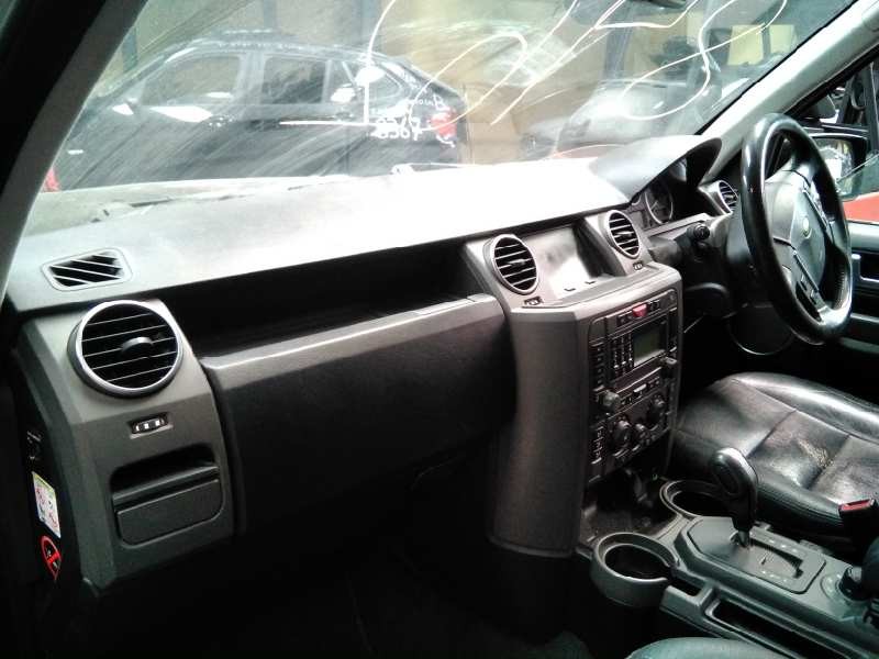 land rover discovery del año 2004