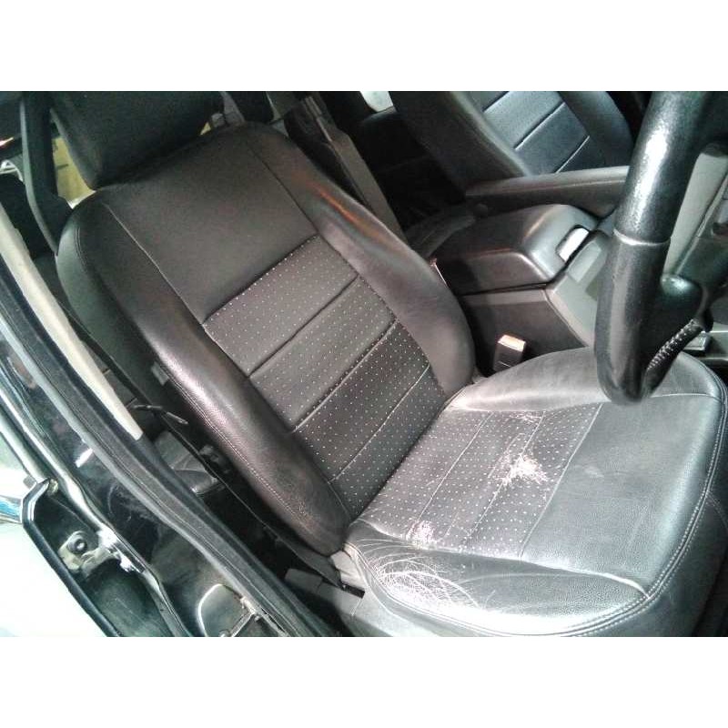 land rover discovery del año 2004