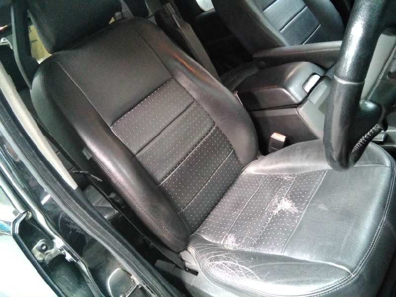 land rover discovery del año 2004