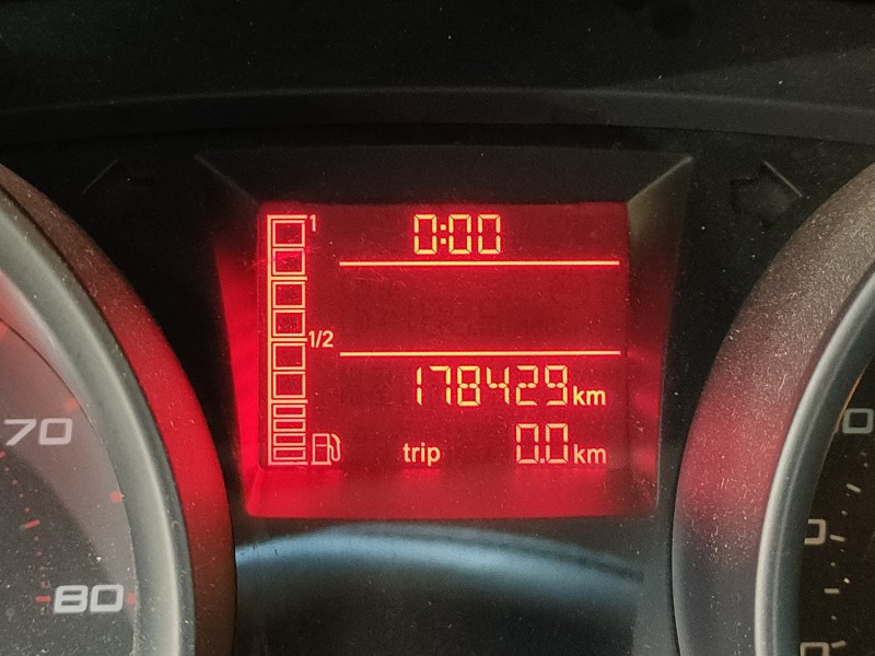 seat ibiza sc (6j1) del año 2009