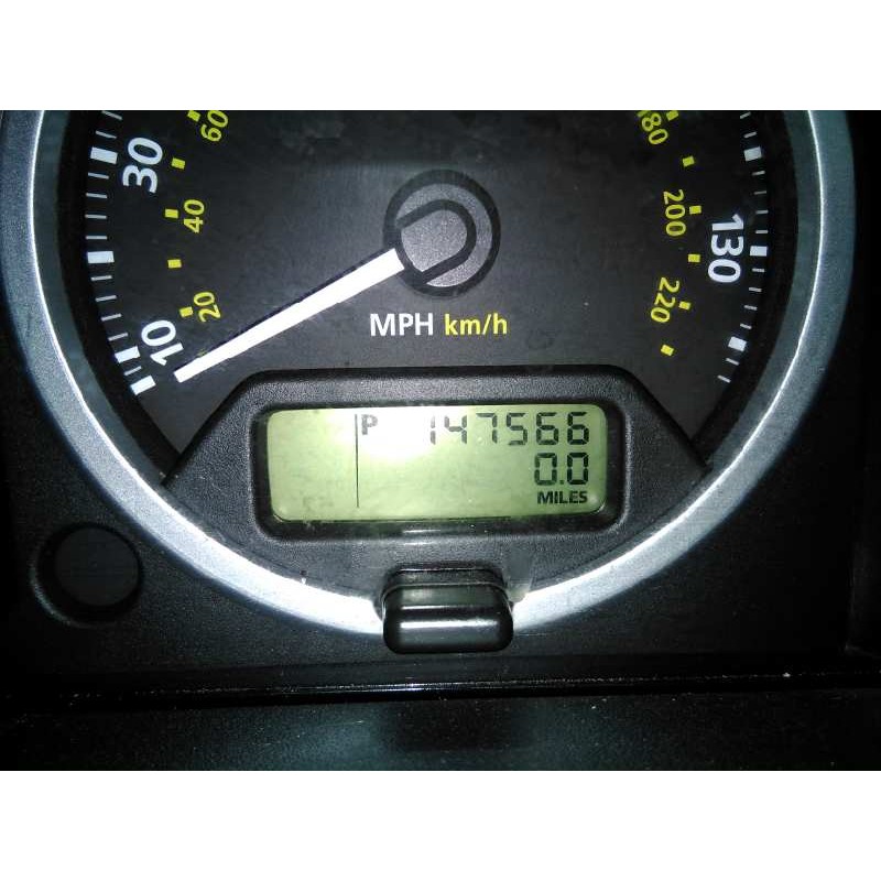 land rover discovery del año 2004