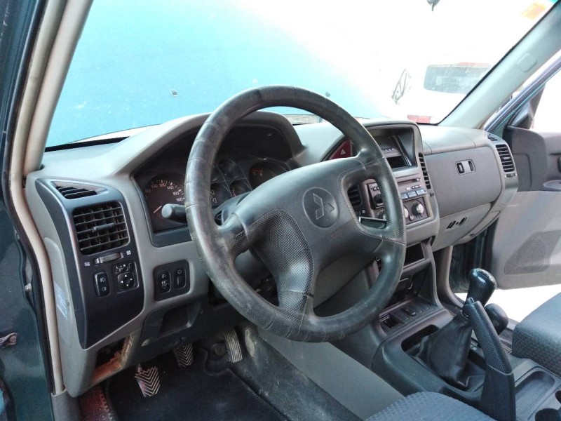 mitsubishi montero (v60/v70) del año 2005