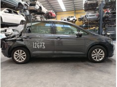 VOLKSWAGEN TOURAN (5T1)