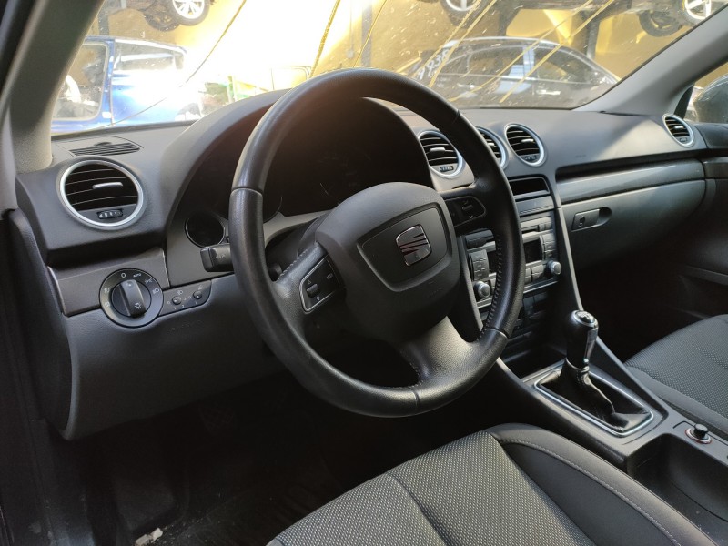 seat exeo berlina (3r2) del año 2011