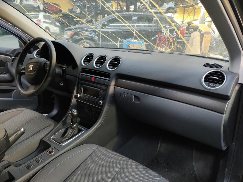 seat exeo berlina (3r2) del año 2011