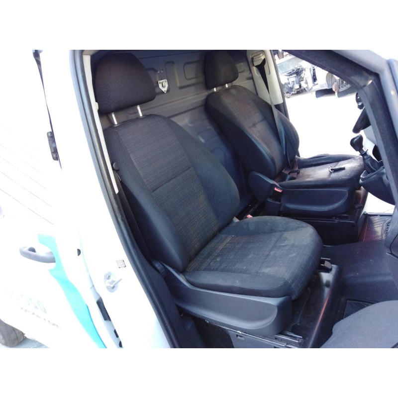 mercedes-benz vito mixto (447) del año 2016