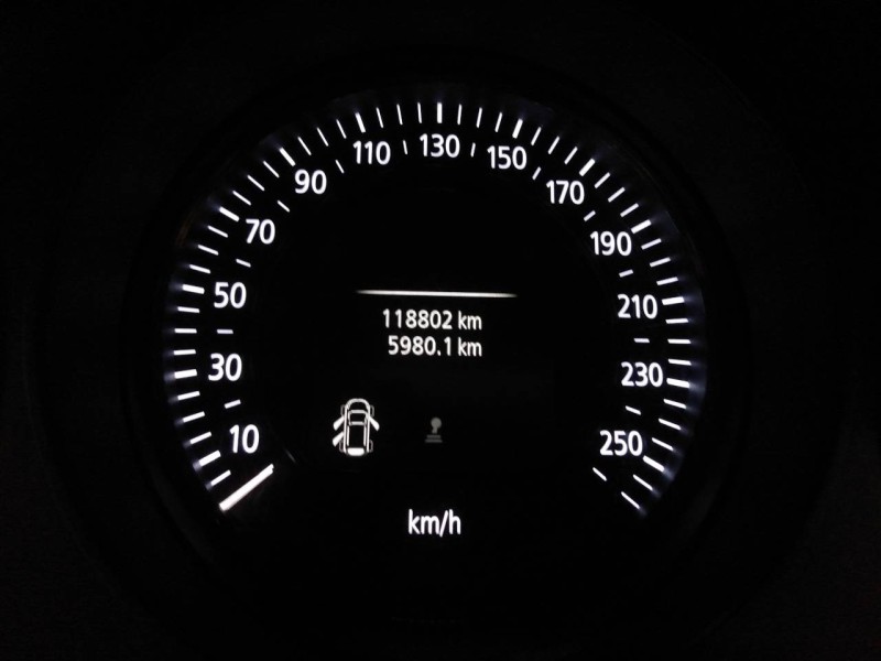 renault megane iv berlina 5p del año 2016